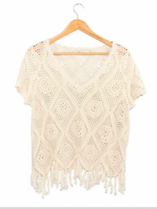 Atelier Jai Tops - NEW• Arpeggio Ivory Bohemian Chic & Unique Crochet Top with Fringe Hemline•2X